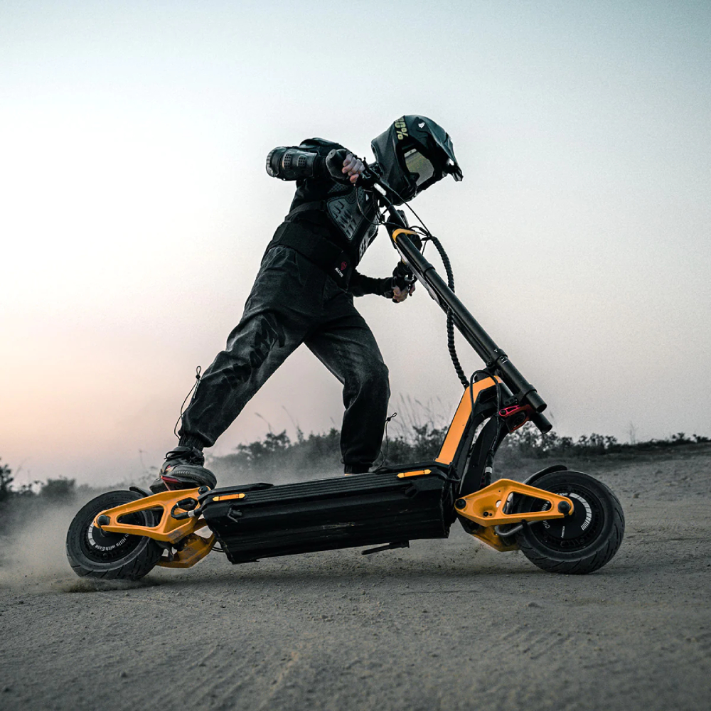 Спортивный самокат для бездорожья. INMOTION RS купить в Москве по ...